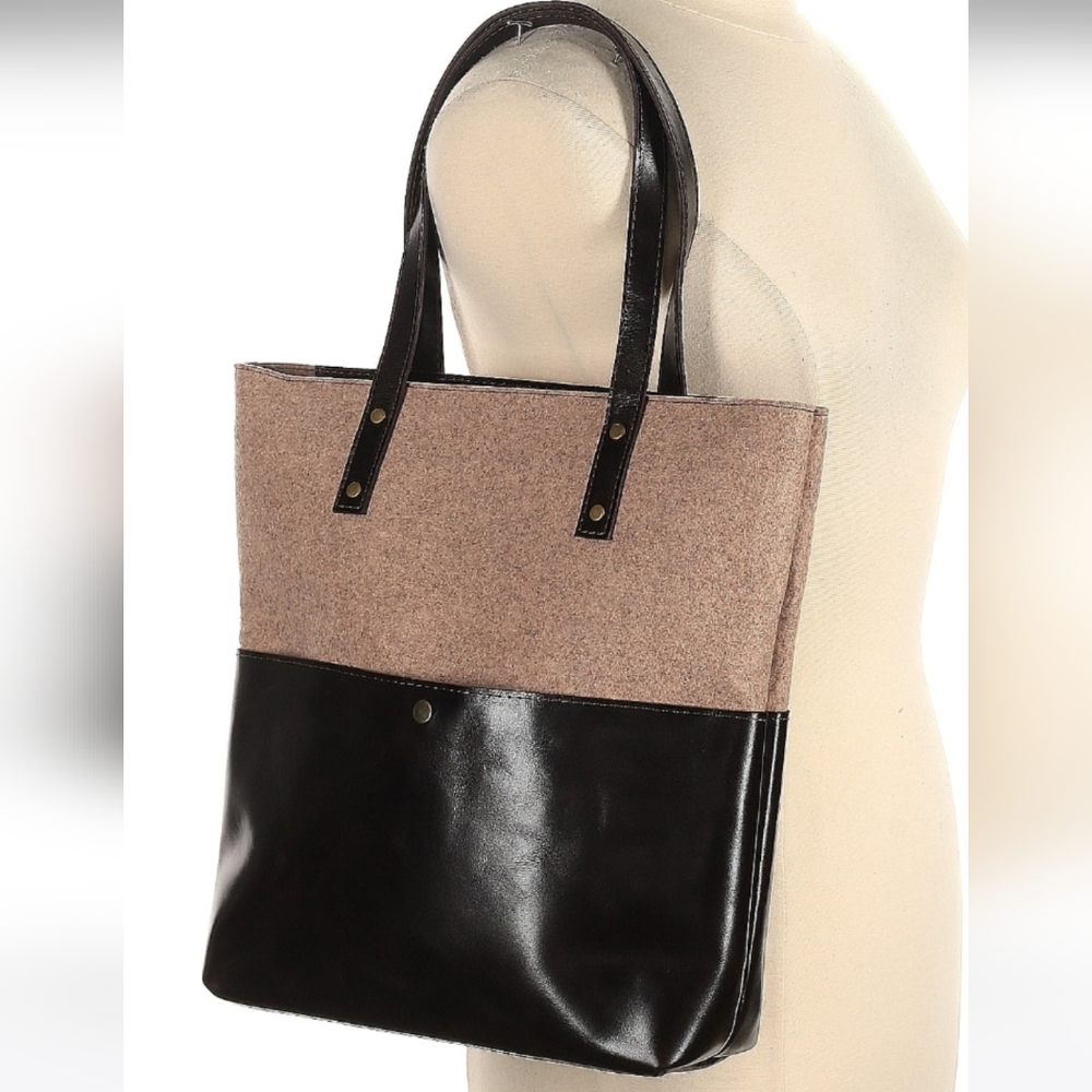 EUC Felt top leather bag - Picture 3 of 4